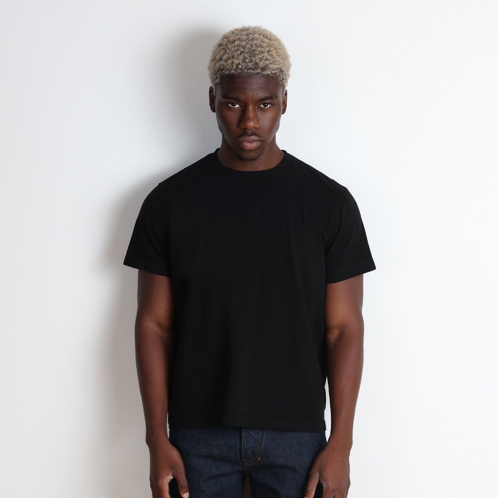 POOL HOUSE NEW YORK Silverlkae T-Shirt in Cornflower Blue – Pool