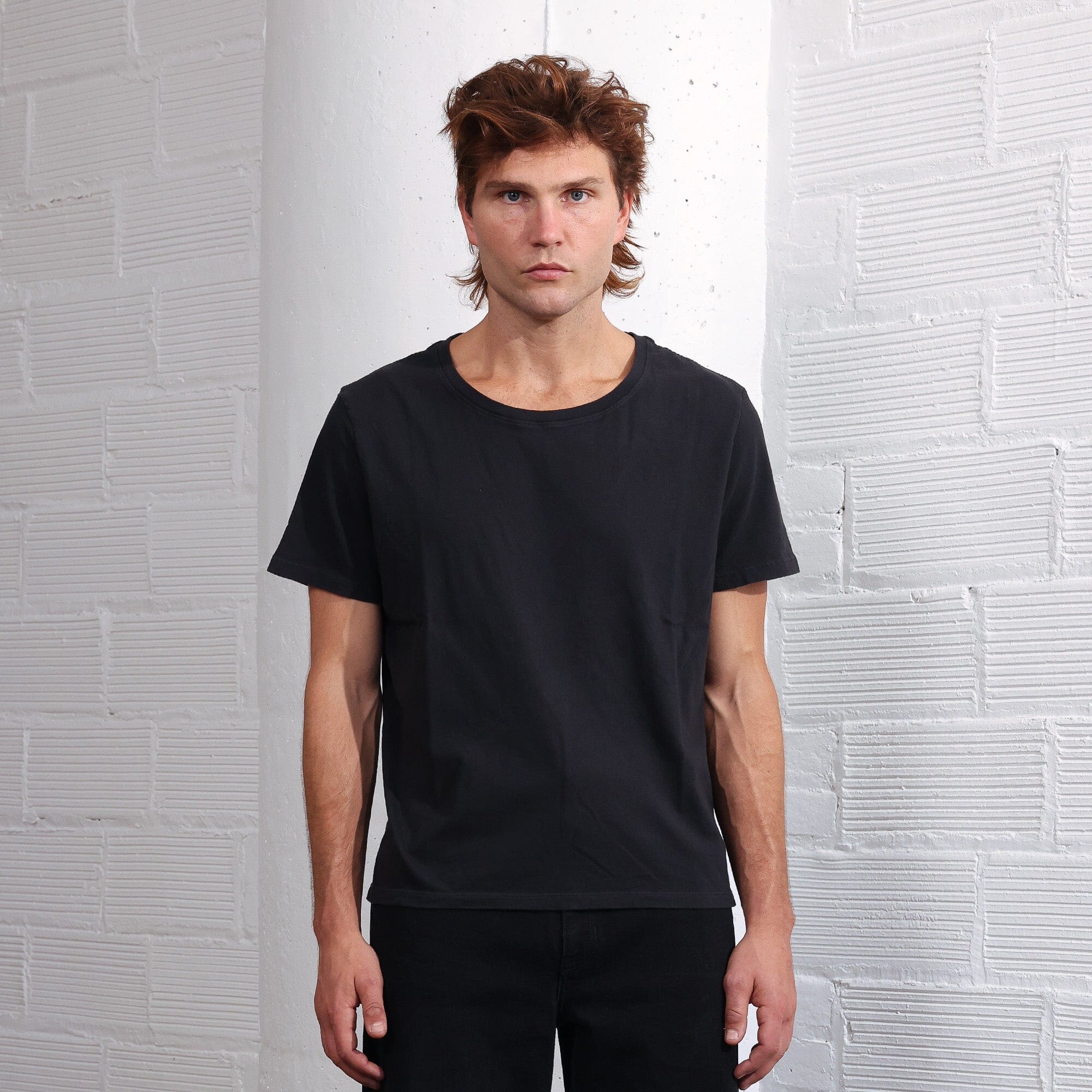 The Venice Half-Crop Tee T-Shirt Vintage Black 