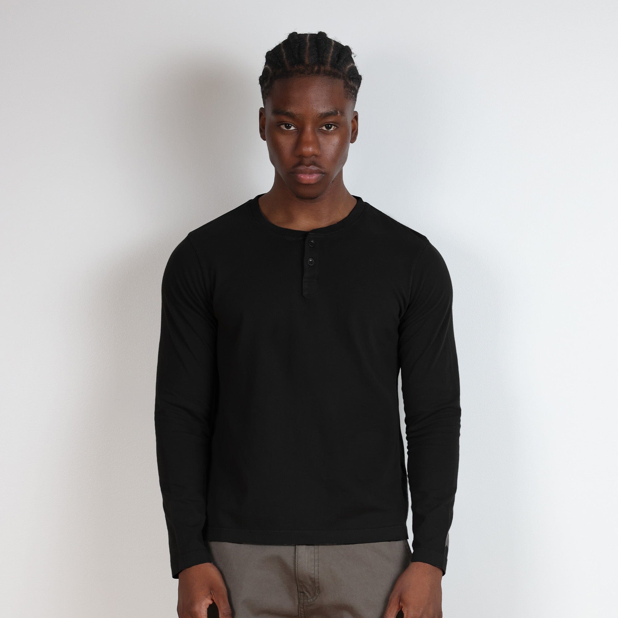 Los Feliz Crop Muscle Tee | Henley Long Sleeve T-Shirt Classic Black 